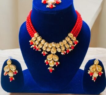 Kiara Beautiful Red Neckpiece