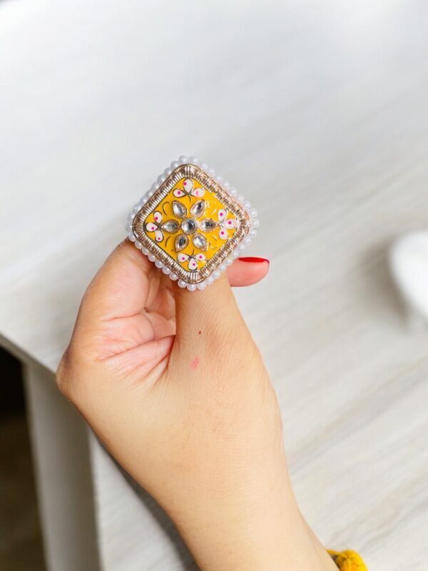 Kundan Adjustable Ring