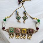 SEHNAZ MULTICOLOURED CHOKER SET